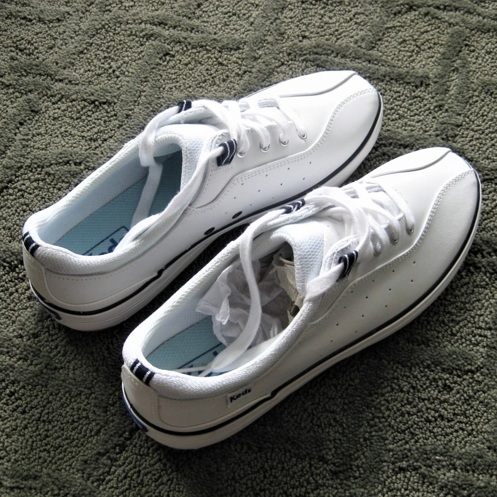 **NOT FOR SALE!**            KEDS LADIES LORI UBAL